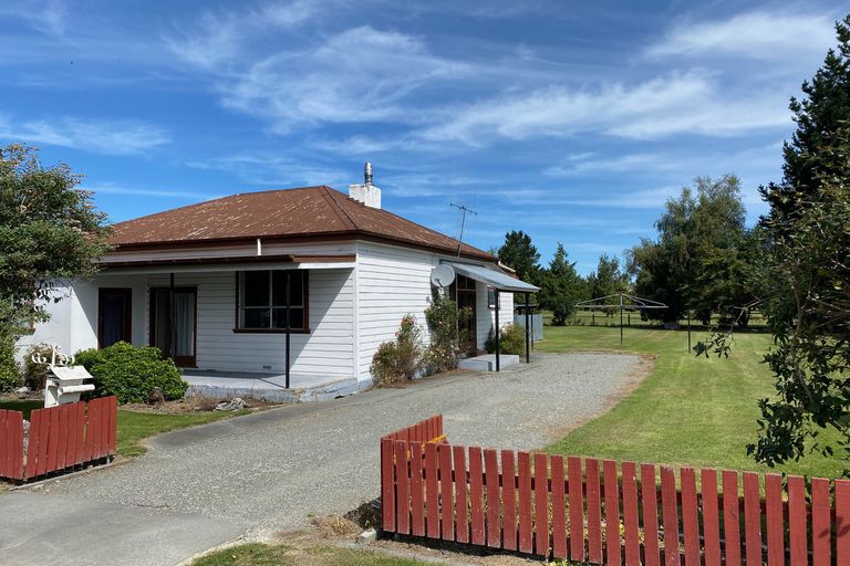 Photo of property in 18 Mckenzie Street, Fairlie, 7925