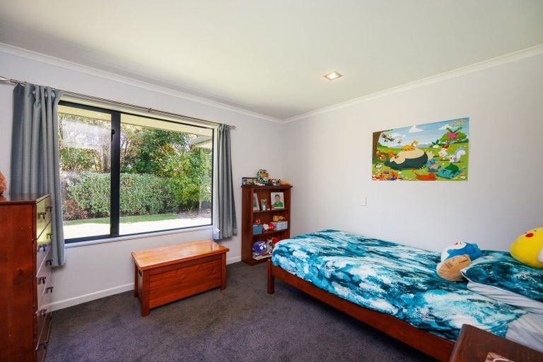 Photo of property in 6 Waipatere Court, Ashhurst, 4810