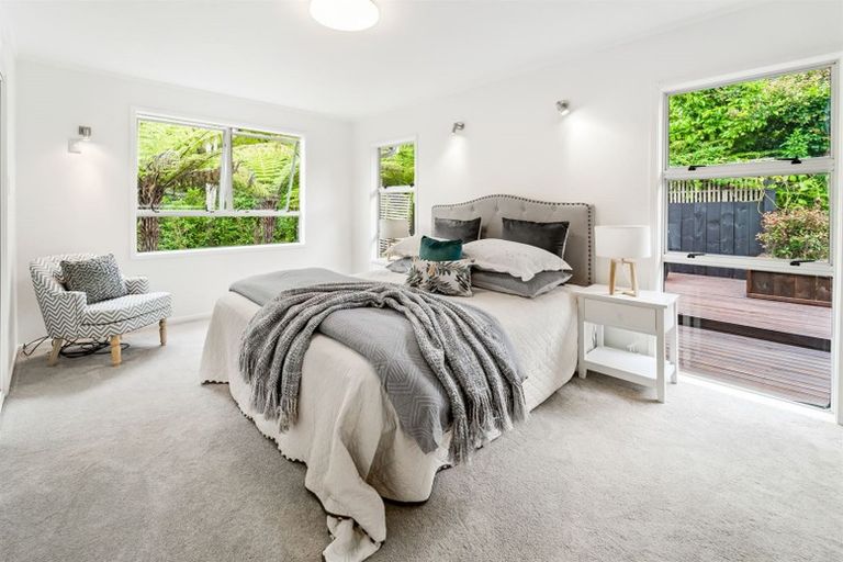 Photo of property in 26 Macnay Way, Murrays Bay, Auckland, 0630