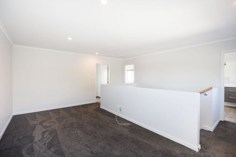 Photo of property in 47 Karina Terrace, Roslyn, Palmerston North, 4414