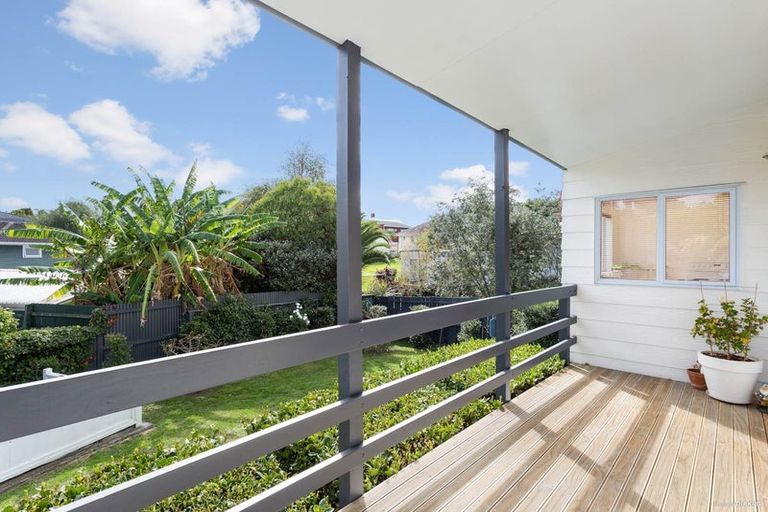 Photo of property in 2/12 Taynith Place, Glenfield, Auckland, 0629