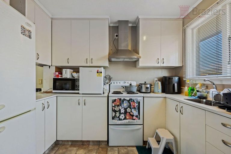 Photo of property in Capel Courts, 8/141a Clarence Street, Riccarton, Christchurch, 8011