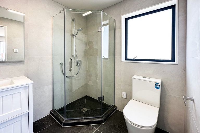 Photo of property in 2 Turbine Way, Hobsonville, Auckland, 0616