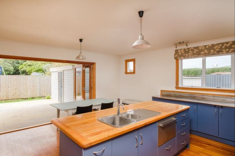 Photo of property in 107 Awapuni Road, Awapuni, Gisborne, 4010