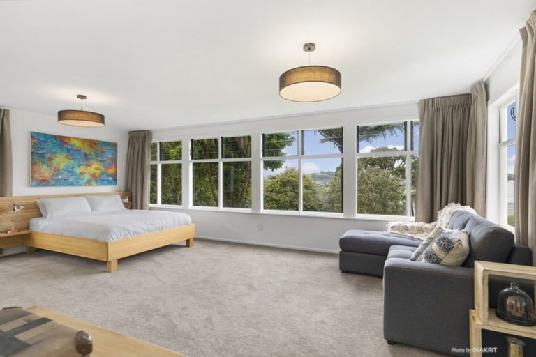 Photo of property in 75 Ironside Road, Johnsonville, Wellington, 6037