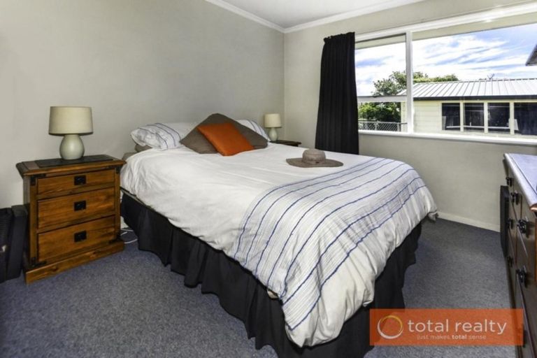 Photo of property in 42 Charles Upham Avenue, Hillmorton, Christchurch, 8025
