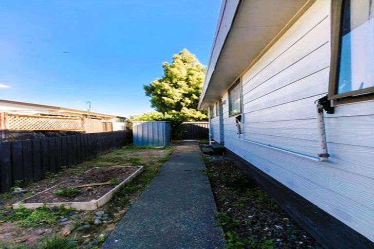 Photo of property in 4 Langdon Lane, Melville, Hamilton, 3206