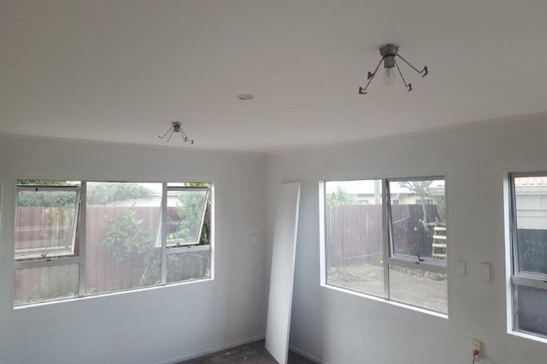 Photo of property in 11 Mcdivitt Street, Manurewa, Auckland, 2102