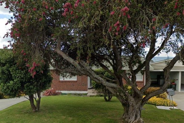 Photo of property in 1/35 Rangitoto Terrace, Milford, Auckland, 0620