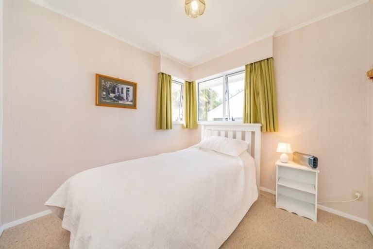 Photo of property in 5 Te Puni Grove, Elderslea, Upper Hutt, 5018