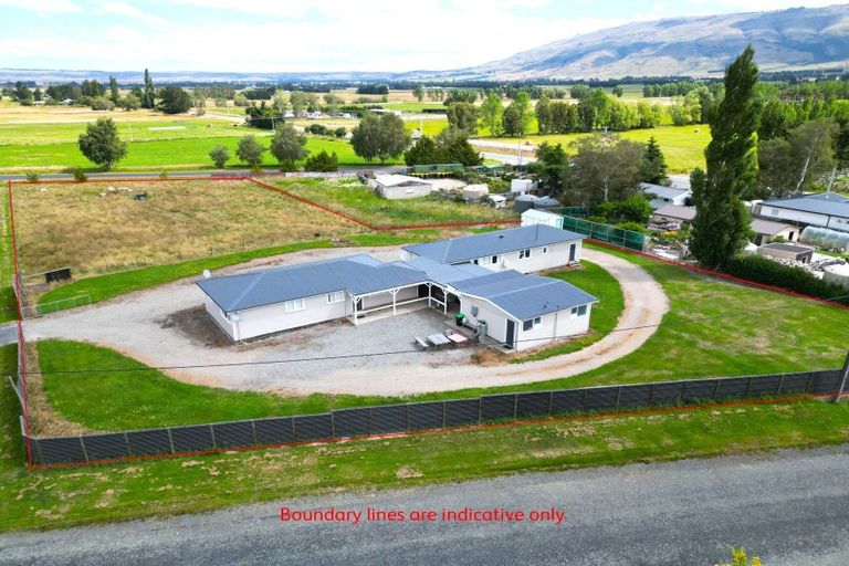 Photo of property in 5 Kirk Street, Middlemarch, 9597