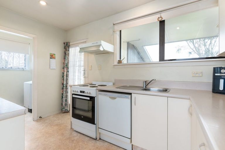 Photo of property in 162 Halswell Junction Road, Halswell, Christchurch, 8025