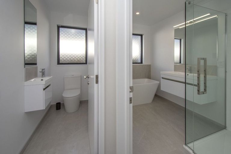 Photo of property in 8 Preferred Lane, Halswell, Christchurch, 8025