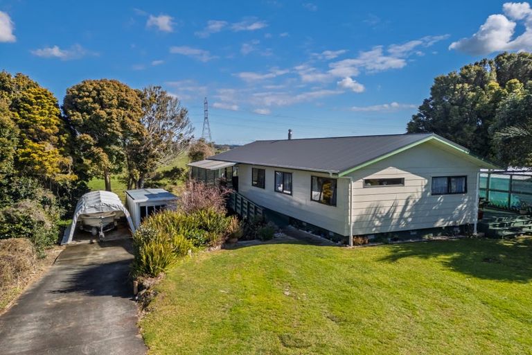 Photo of property in 137 Marsden Point Road, Ruakaka, 0116