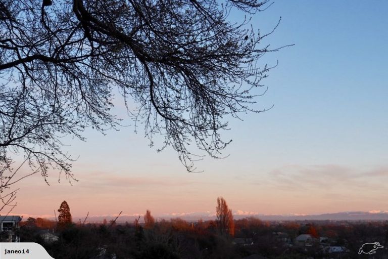 Photo of property in 8 Rhodesvale Terrace, Cashmere, Christchurch, 8022