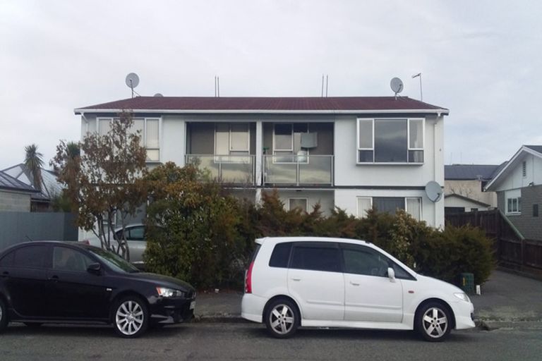Photo of property in 1/25 Burdale Street, Riccarton, Christchurch, 8011