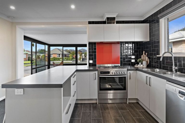 Photo of property in 5 Martell Place, Hoon Hay, Christchurch, 8025