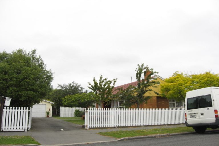 Photo of property in 26 Orrick Crescent, Avondale, Christchurch, 8061
