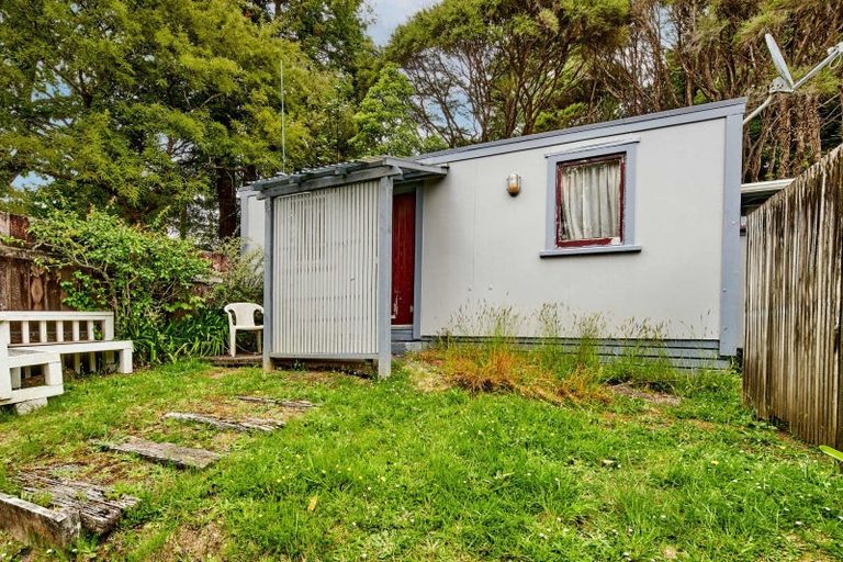 Photo of property in 12 Avian Road, Blue Mountains, Upper Hutt, 5371