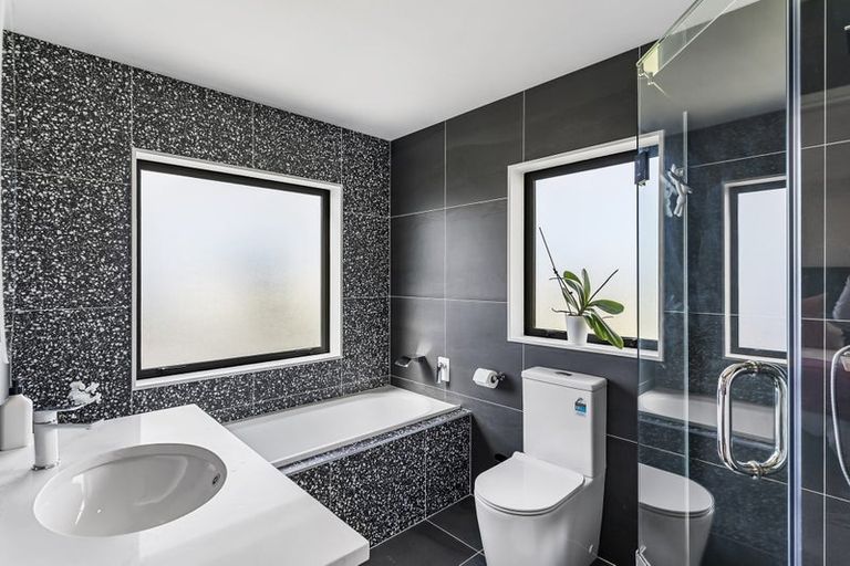 Photo of property in 27 Thistle Close, Beachlands, Auckland, 2018