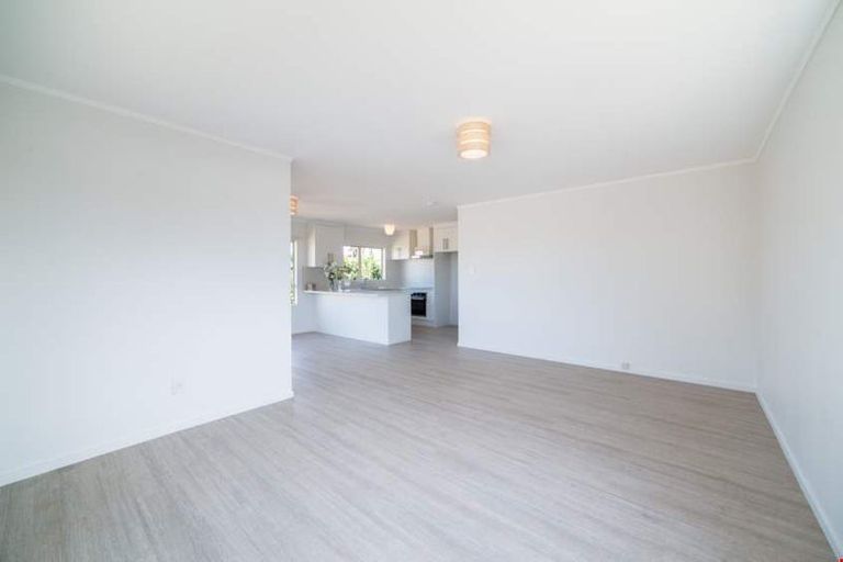 Photo of property in 42 Belinda Avenue, Flat Bush, Auckland, 2023