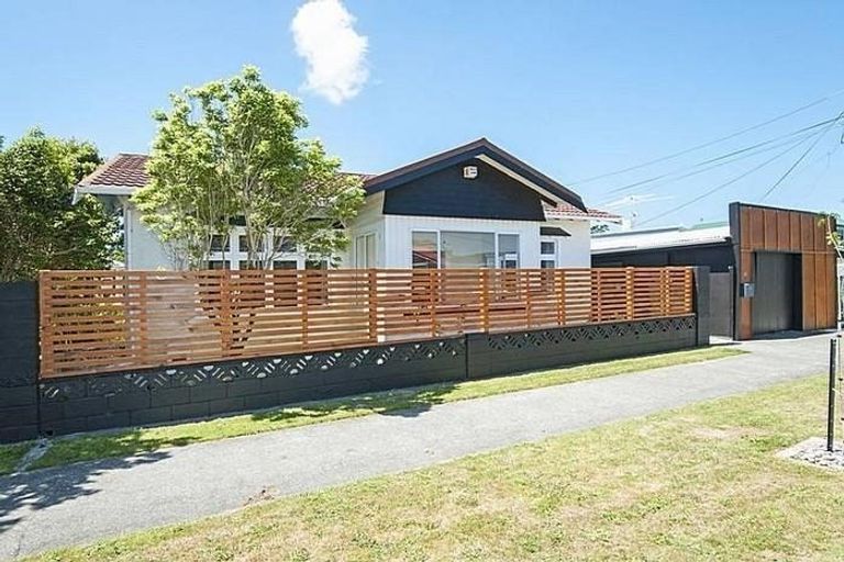 Photo of property in 47 Heretaunga Street, Petone, Lower Hutt, 5012