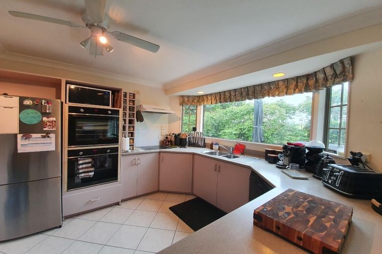 Photo of property in 15 Gellert Road, Karaka, Papakura, 2580