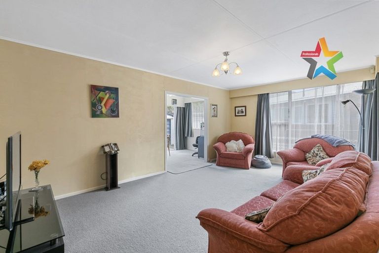 Photo of property in 41 Meremere Street, Wainuiomata, Lower Hutt, 5014