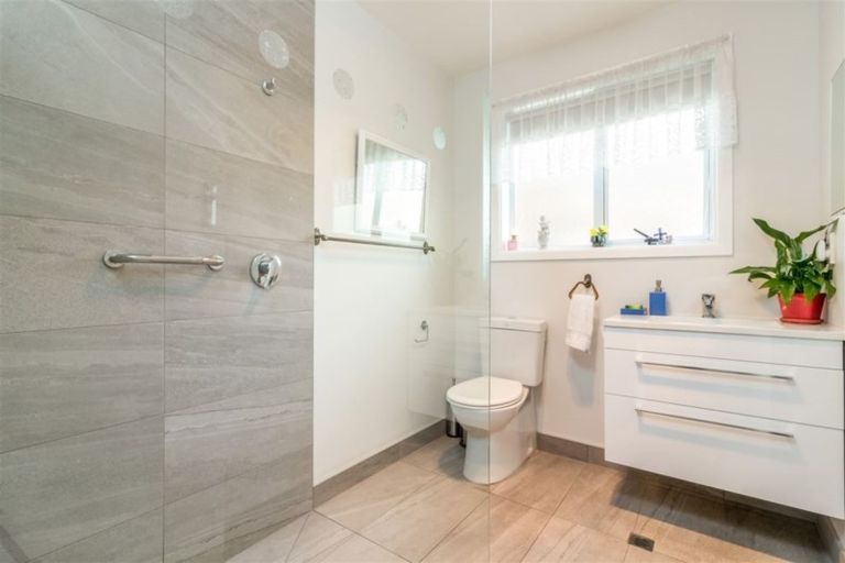 Photo of property in 24 Williams Street, Kaiapoi, 7630