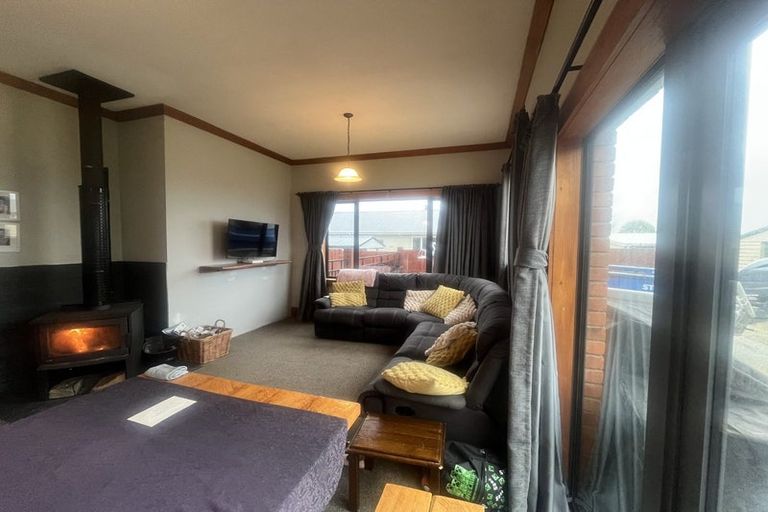 Photo of property in 38 View Street, Heidelberg, Invercargill, 9812