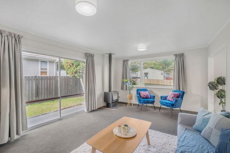 Photo of property in 59 Parenga Street, Wainuiomata, Lower Hutt, 5014