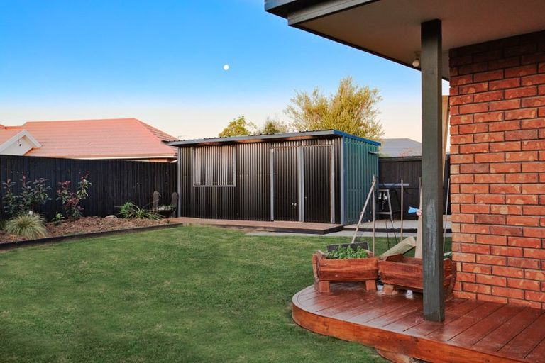 Photo of property in 41 Broadhaven Avenue, Parklands, Christchurch, 8083