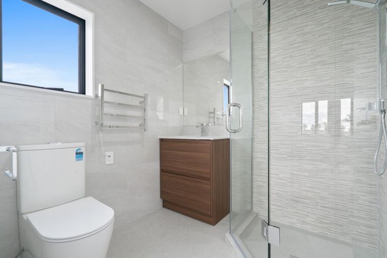 Photo of property in 8 Corin Avenue, Manurewa, Auckland, 2102