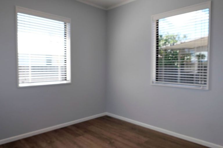 Photo of property in 19 Linwood Drive, Paraparaumu, 5032