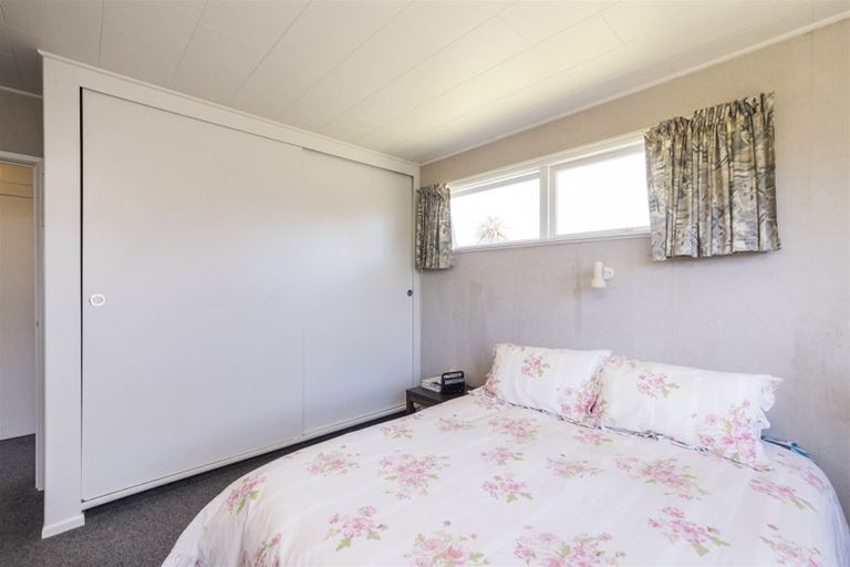 Photo of property in 142 College Street, Awapuni, Palmerston North, 4412