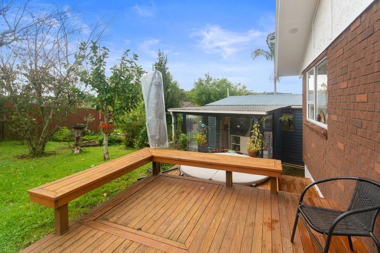 Photo of property in 28 Newham Place, Henderson, Auckland, 0612