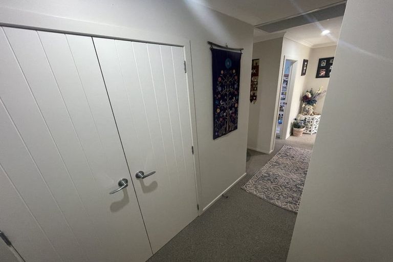 Photo of property in 12 Grenville Street, Waiwhetu, Lower Hutt, 5010