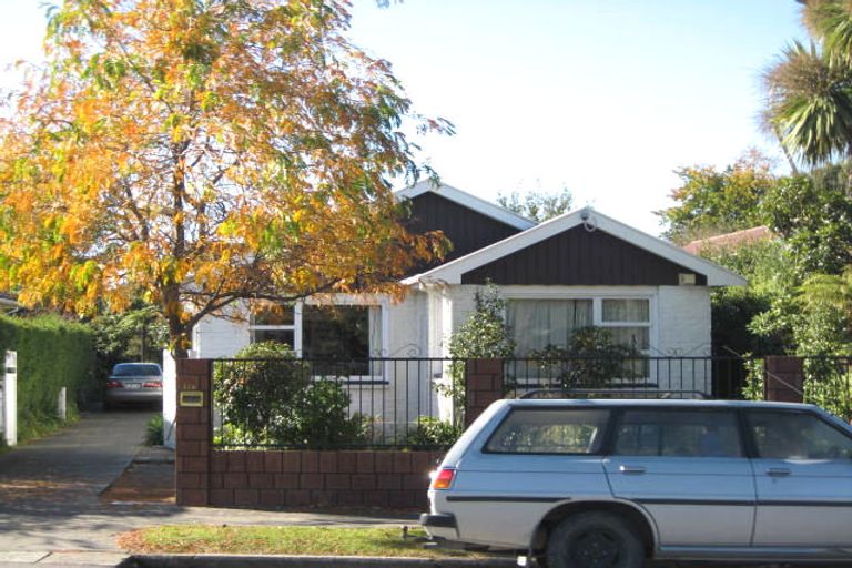 Photo of property in 116 Wairakei Road, Bryndwr, Christchurch, 8053