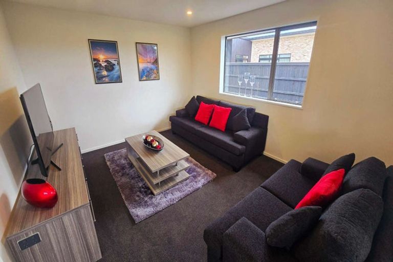 Photo of property in 36 Plover Avenue, Amberley, 7410