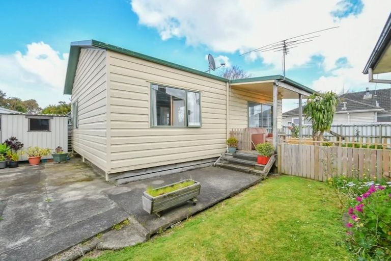 Photo of property in 63 Gloucester Road, Manurewa, Auckland, 2102