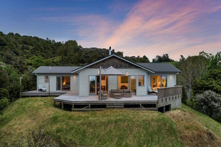 Photo of property in 7 Wairimu Way, Waipu, 0582