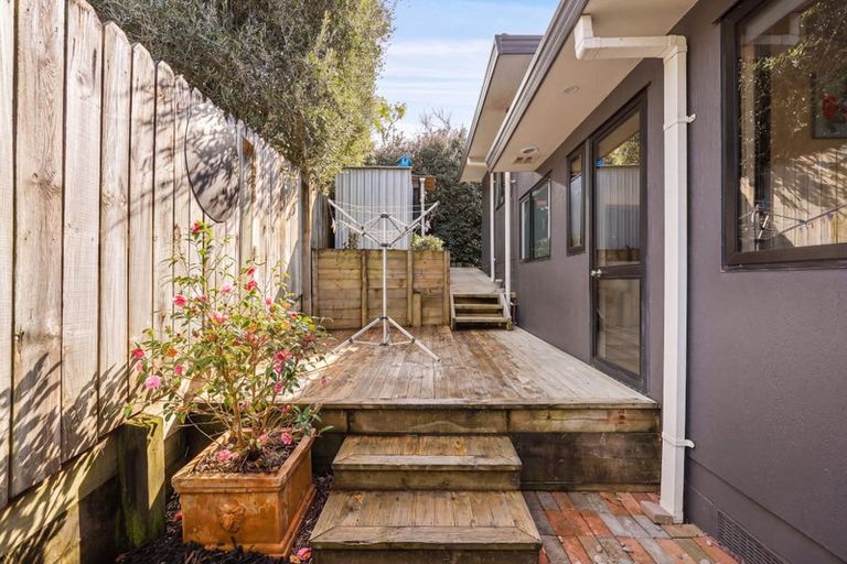 Photo of property in 1/14 Kells Place, Botany Downs, Auckland, 2010