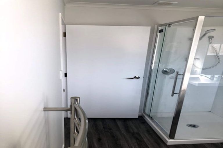 Photo of property in 141 Queenspark Drive, Parklands, Christchurch, 8083