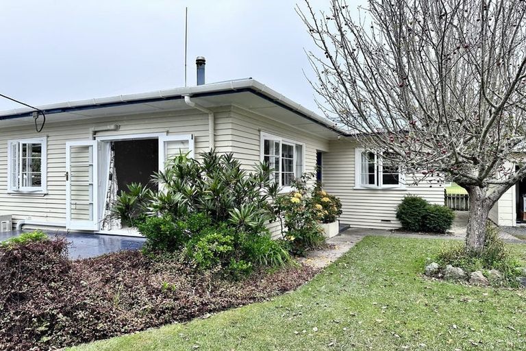 Photo of property in 116 Loop Road, Otaika, Whangarei, 0170