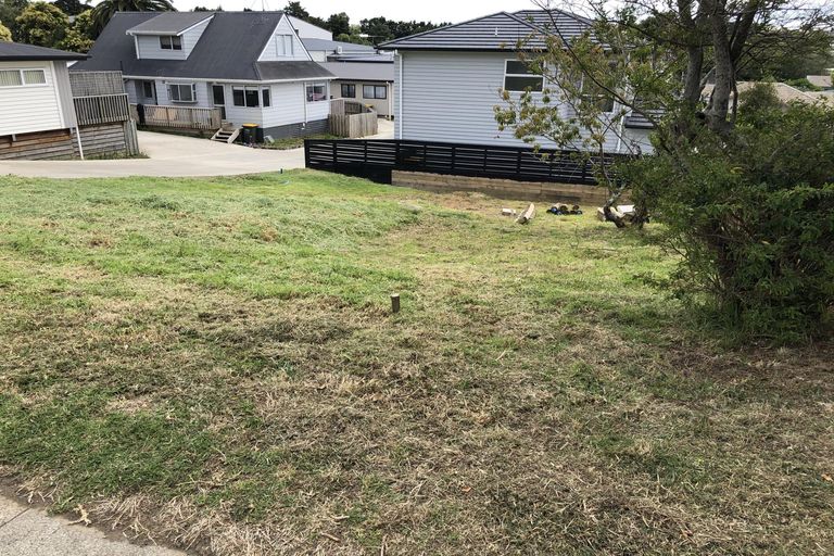 Photo of property in 1 Danden Way, Pukekohe, 2120