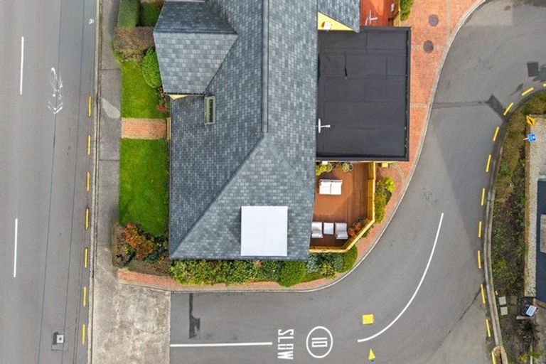 Photo of property in 58 Friend Street, Karori, Wellington, 6012