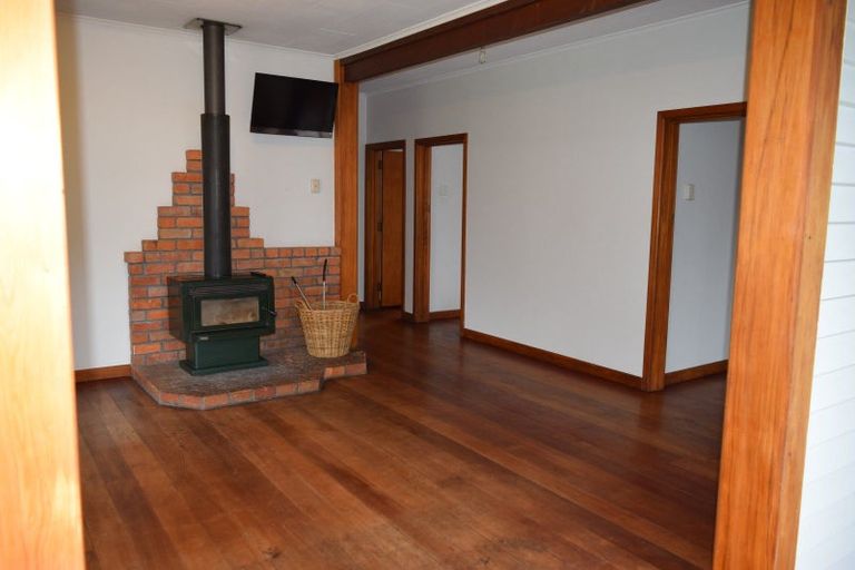 Photo of property in 33 Mill Road, Clive, 4102