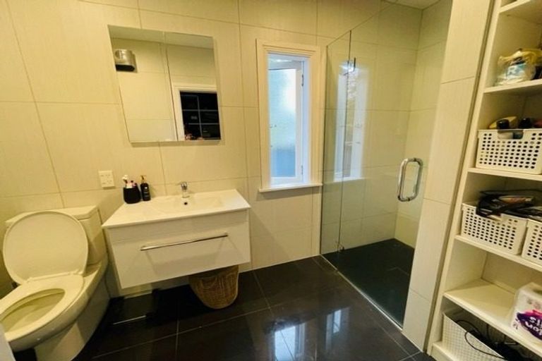 Photo of property in 82 Westholme Street, Strowan, Christchurch, 8052