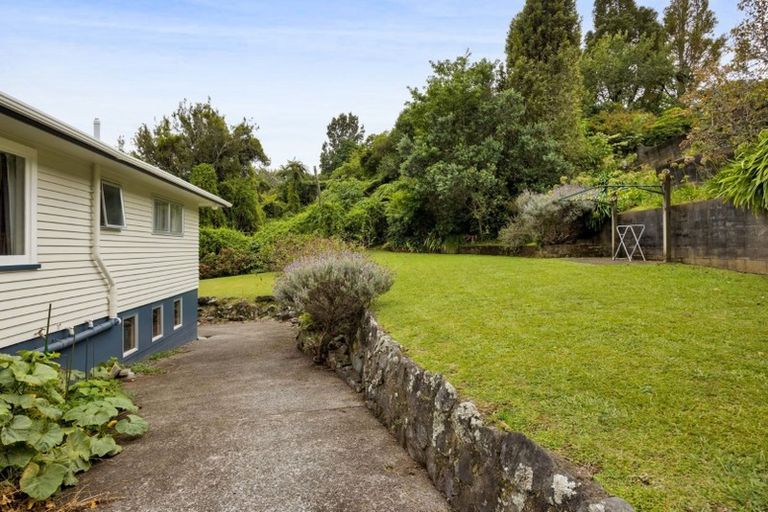 Photo of property in 2a Kendal Place, Merrilands, New Plymouth, 4312