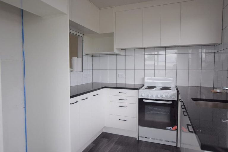 Photo of property in 5a Sena Place, Clover Park, Auckland, 2019